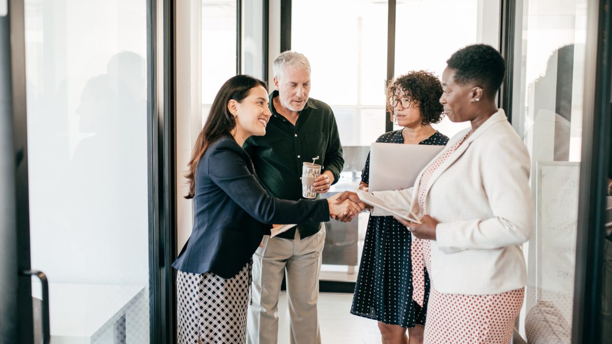 6 Tips to Improve the Employee Experience for Internal Mobility & Referrals