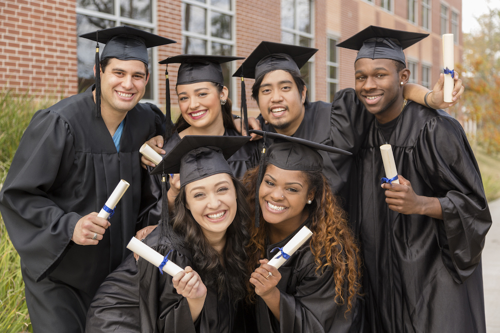 A Guide To Recruiting New Grads